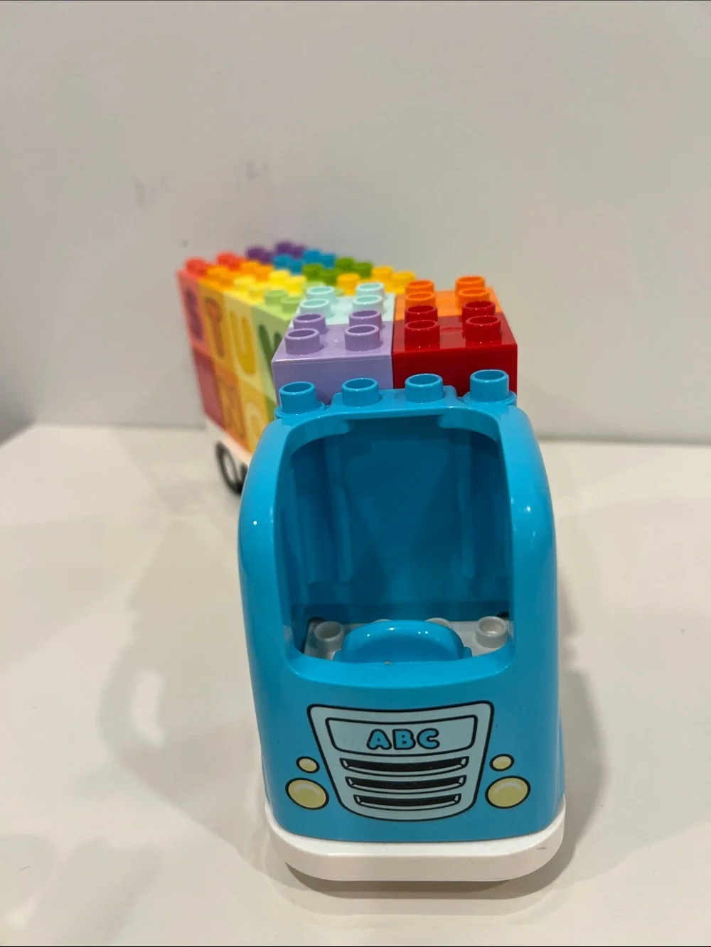 LEGO DUPLO ABC Alphabet Truck with Colorful Letter Bricks Figures 10915